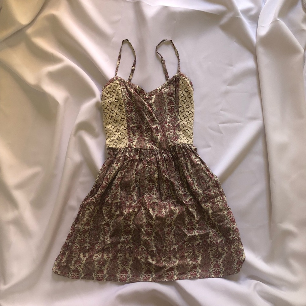 ABERCROMBIE FLORAL DRESS SIZE SMALL